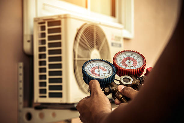Professional Ac Installation technician working in Wellfleet, MA